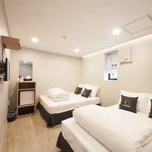 Hostel K-grand Myeongdong, Seoul