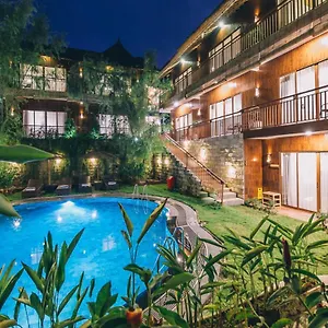 Hotel Karang Lila Bhuana